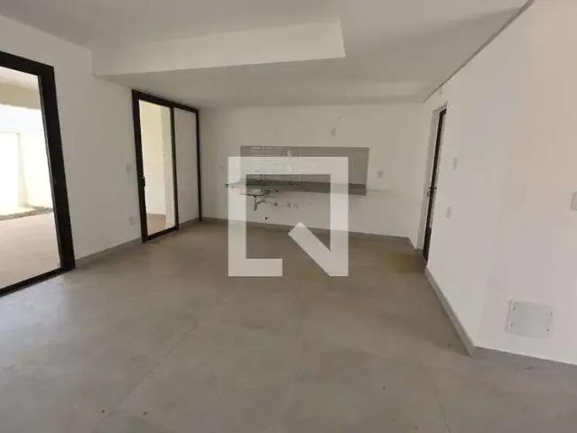 Casa / Sobrado em Condomínio para Locação em Aparecida de Goiânia/GO Cidade Satélite São Luiz 4 Quartos