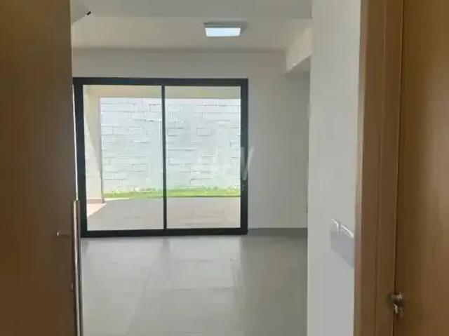 Casa / Sobrado em Condomínio para Locação em Aparecida de Goiânia/GO Jardins Marselha 4 Quartos