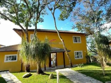 Casa / Sobrado em Condomínio para Locação em Armação dos Búzios/RJ Geribá 5 Quartos