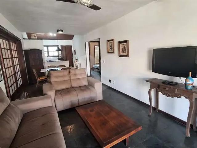 Casa / Sobrado em Condomínio para Locação em Armação dos Búzios/RJ Praia Rasa 3 Quartos
