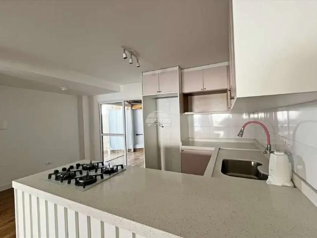 Casa / Sobrado em Condomínio para Locação em Araucária/PR Costeira 2 Quartos