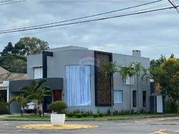 Casa / Sobrado em Condomínio para Locação em Araçoiaba da Serra/SP Centro 3 Quartos