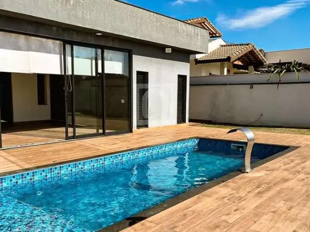 Casa / Sobrado em Condomínio para Locação em Araçoiaba da Serra/SP Chacara Santa Terezinha 4 Quartos