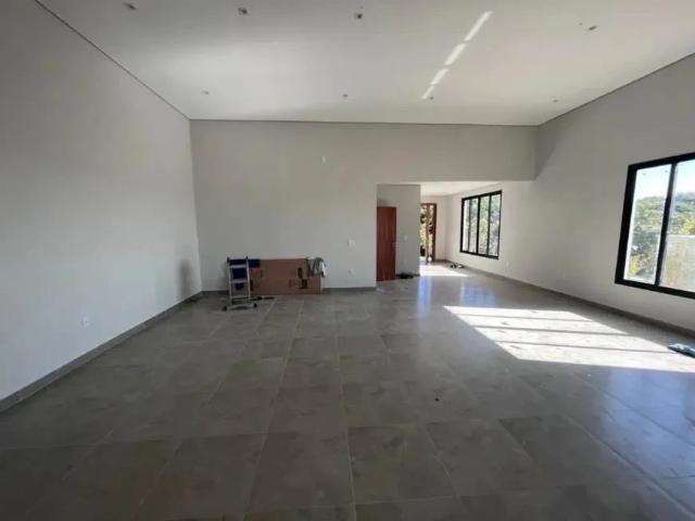 Casa / Sobrado em Condomínio para Locação em Araçoiaba da Serra/SP Condomínio Saint Charbel 4 Quartos