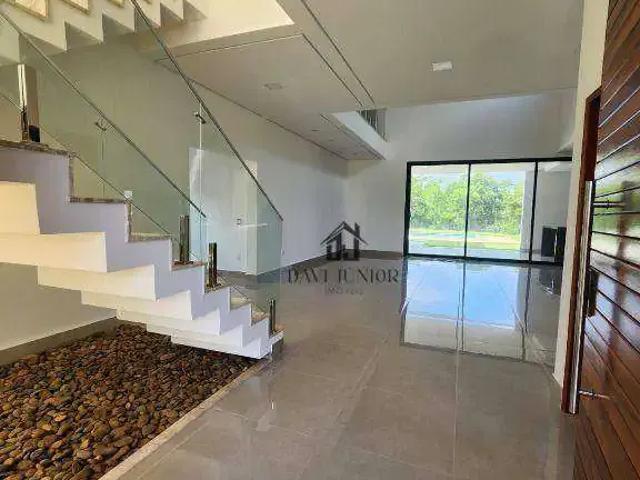 Casa / Sobrado em Condomínio para Locação em Araçoiaba da Serra/SP Jardim Colonial I 4 Quartos