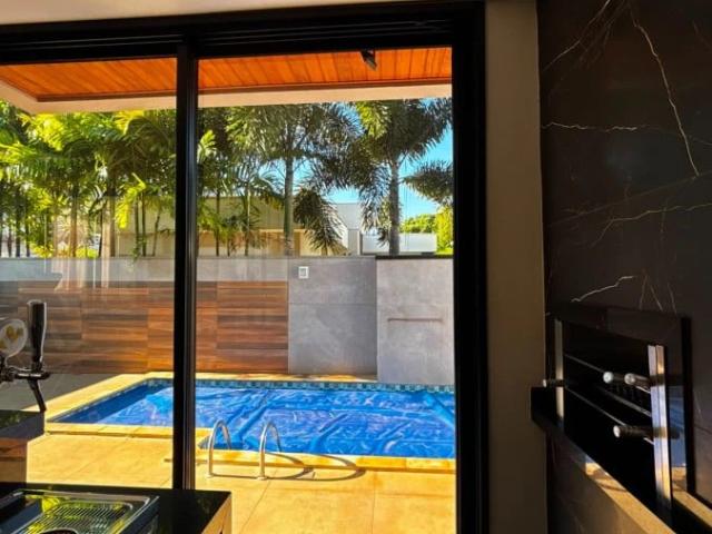 Casa / Sobrado em Condomínio para Locação em Araraquara/SP Condomínio Quinta das Tipuanas 3 Quartos