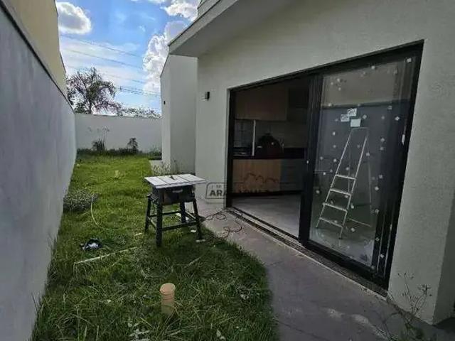 Casa / Sobrado em Condomínio para Locação em Araraquara/SP Parque Atlanta 3 Quartos