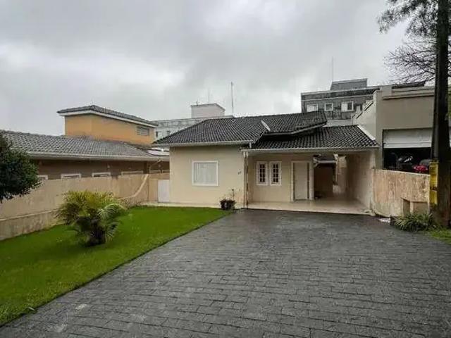 Casa / Sobrado em Condomínio para Locação em Arujá/SP Arujá Center Ville 3 Quartos