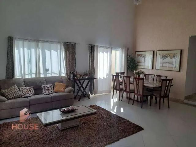 Casa / Sobrado em Condomínio para Locação em Arujá/SP Arujá Country Club 4 Quartos
