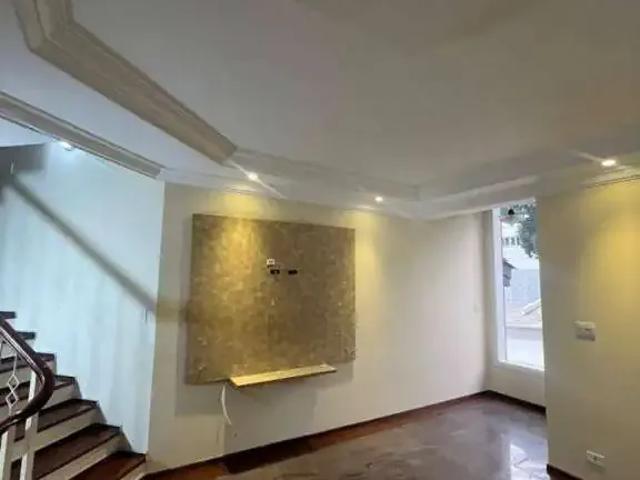 Casa / Sobrado em Condomínio para Locação em Arujá/SP Arujá 5 3 Quartos