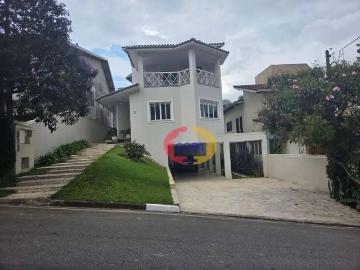Casa / Sobrado em Condomínio para Locação em Arujá/SP Arujá 5 3 Quartos