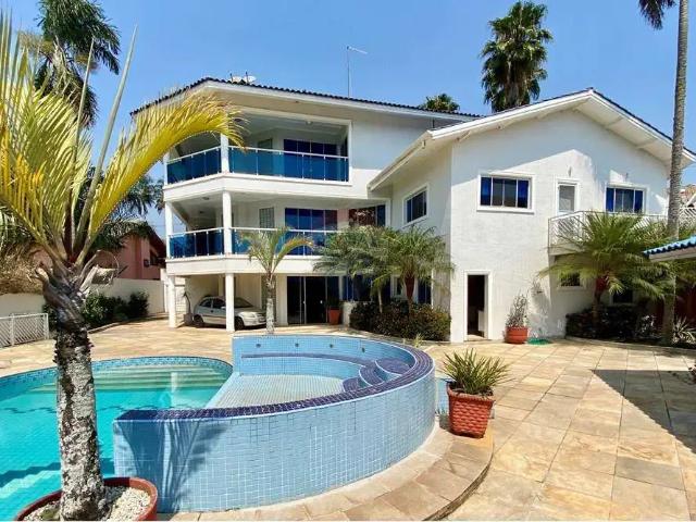 Casa / Sobrado em Condomínio para Locação em Arujá/SP Arujázinho I, II e III 5 Quartos