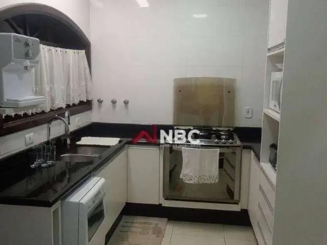 Casa / Sobrado em Condomínio para Locação em Arujá/SP Arujázinho I, II e III 5 Quartos