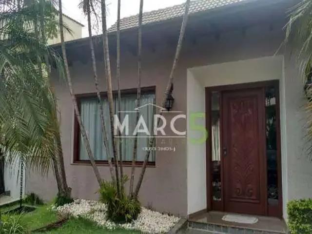 Casa / Sobrado em Condomínio para Locação em Arujá/SP Arujázinho IV 3 Quartos