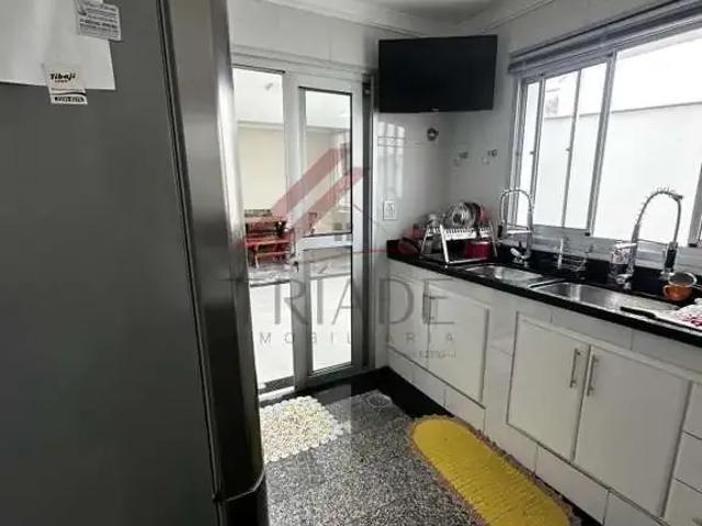 Casa / Sobrado em Condomínio para Locação em Arujá/SP Arujázinho IV 3 Quartos