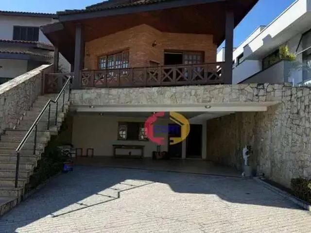 Casa / Sobrado em Condomínio para Locação em Arujá/SP Arujázinho IV 4 Quartos
