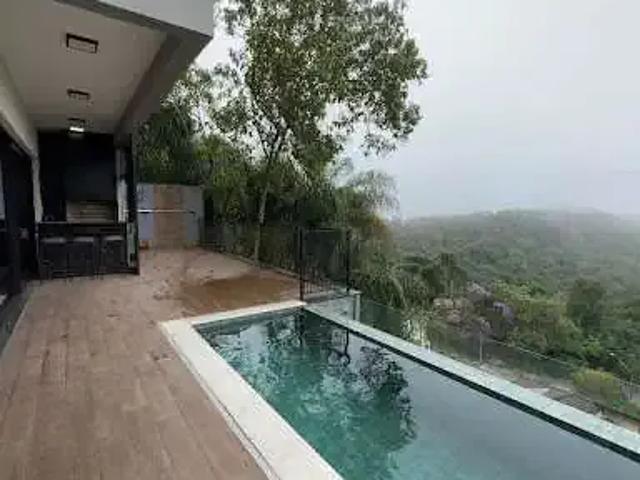 Casa / Sobrado em Condomínio para Locação em Arujá/SP Caputera 4 Quartos