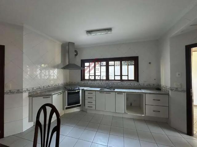 Casa / Sobrado em Condomínio para Locação em Arujá/SP Jardim Fazenda Rincão 4 Quartos