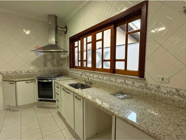 Casa / Sobrado em Condomínio para Locação em Arujá/SP Jardim Fazenda Rincão 4 Quartos