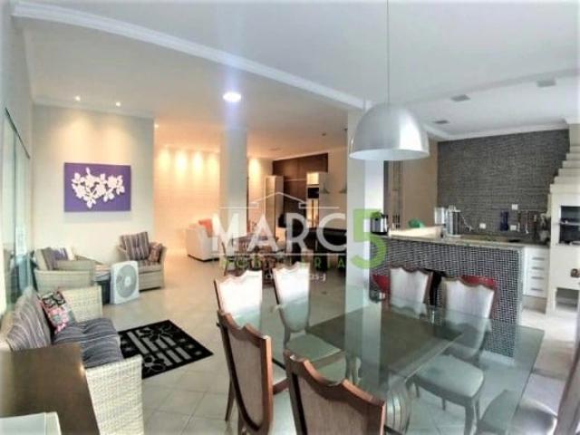Casa / Sobrado em Condomínio para Locação em Arujá/SP Jardim Imperial Hills III 3 Quartos