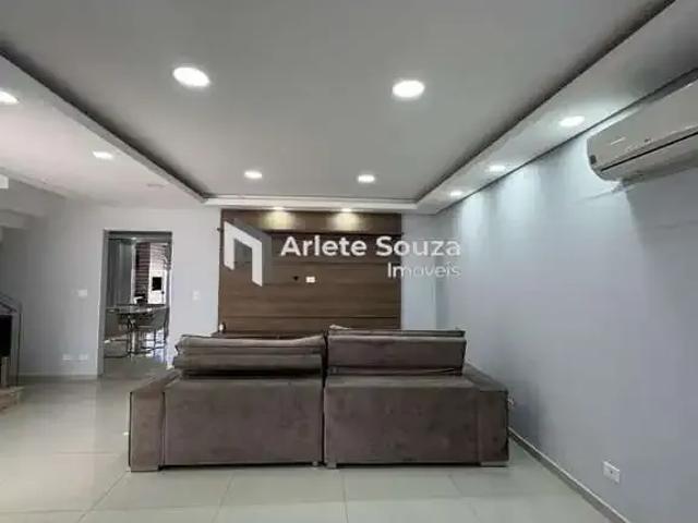 Casa / Sobrado em Condomínio para Locação em Arujá/SP Residencial Real Park 4 Quartos
