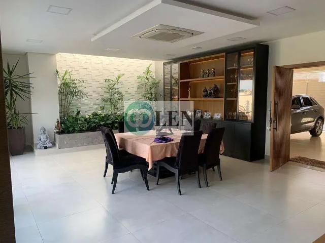 Casa / Sobrado em Condomínio para Locação em Arujá/SP Residencial Real Park 3 Quartos