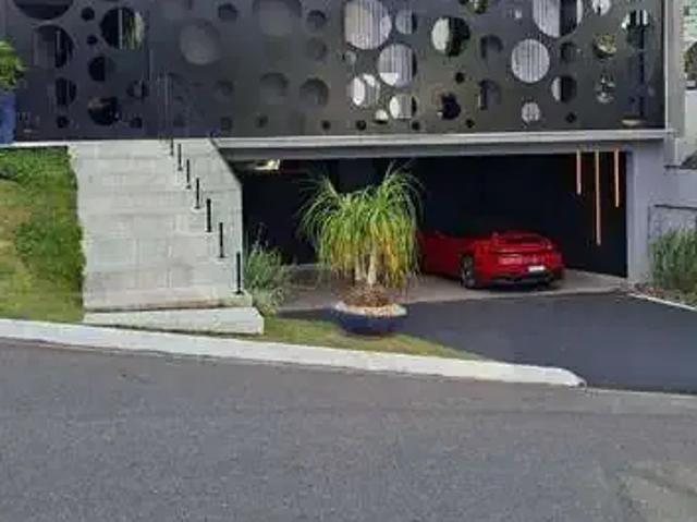 Casa / Sobrado em Condomínio para Locação em Arujá/SP Residencial Real Park 3 Quartos