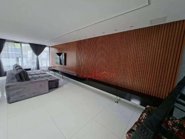 Casa / Sobrado em Condomínio para Locação em Arujá/SP Residencial Real Park 3 Quartos