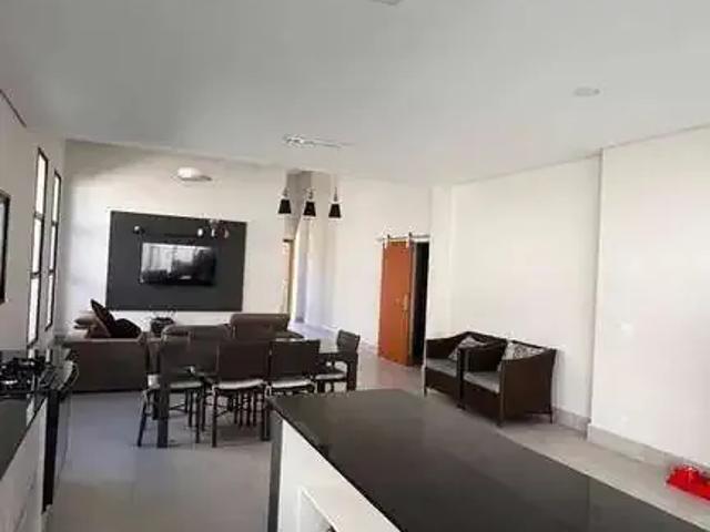 Casa / Sobrado em Condomínio para Locação em Atibaia/SP Condomínio Figueira Garden 4 Quartos