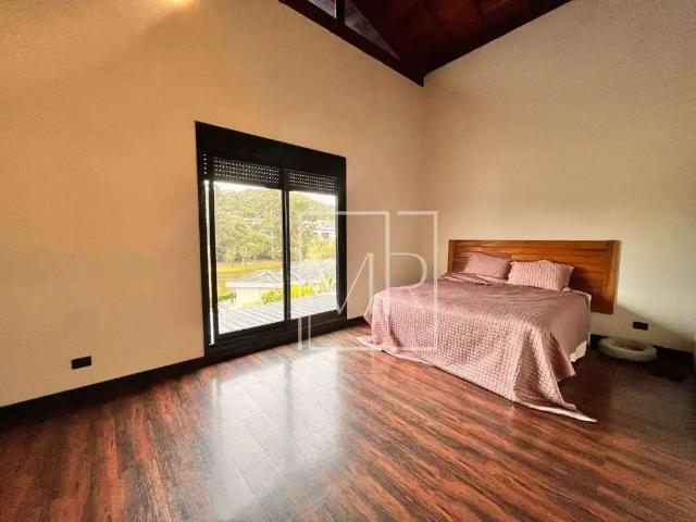 Casa / Sobrado em Condomínio para Locação em Atibaia/SP Condomínio Porto Atibaia 3 Quartos