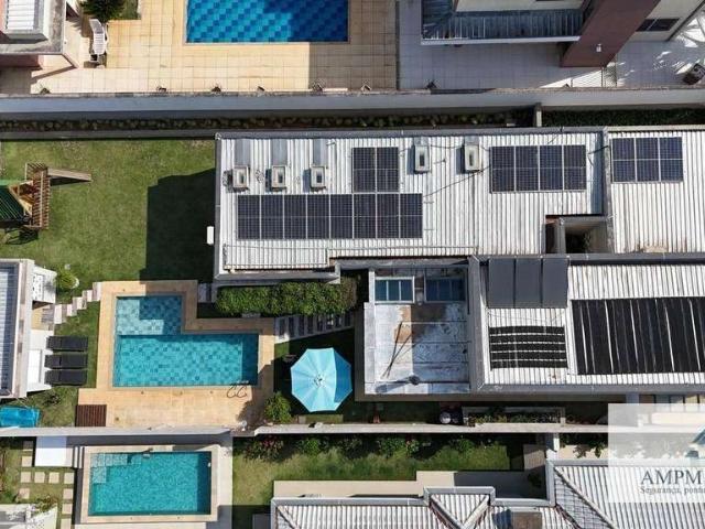 Casa / Sobrado em Condomínio para Locação em Atibaia/SP Condomínio Residencial Shamballa III 4 Quartos