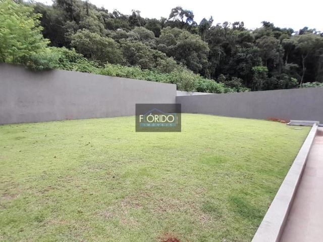 Casa / Sobrado em Condomínio para Locação em Atibaia/SP Atibaia Belvedere 3 Quartos