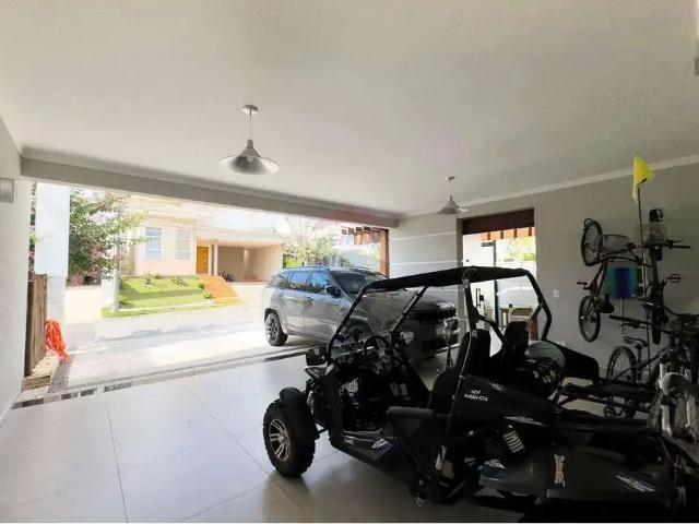 Casa / Sobrado em Condomínio para Locação em Atibaia/SP Jardim do Lago 3 Quartos