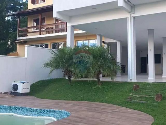 Casa / Sobrado em Condomínio para Locação em Atibaia/SP Parque Arco Iris 4 Quartos