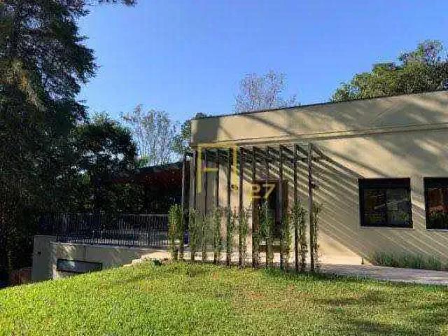 Casa / Sobrado em Condomínio para Locação em Atibaia/SP Tanque 6 Quartos