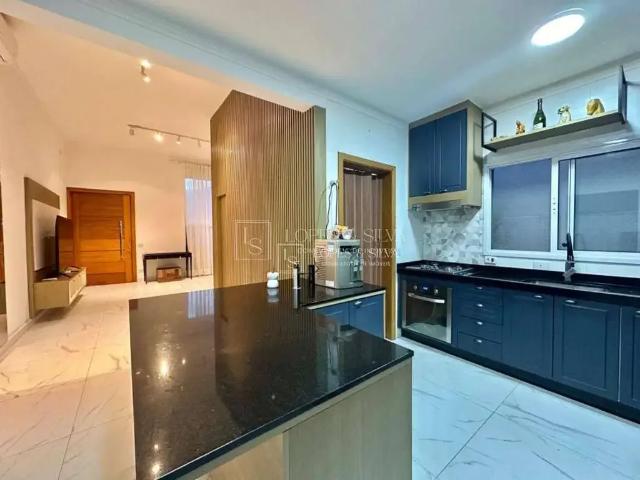 Casa / Sobrado em Condomínio para Locação em Atibaia/SP Terras de Atibaia 3 Quartos