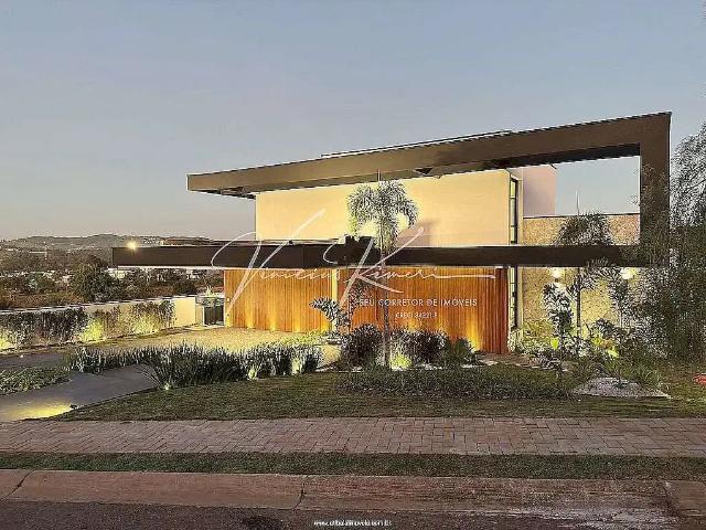 Casa / Sobrado em Condomínio para Locação em Atibaia/SP Usina 4 Quartos