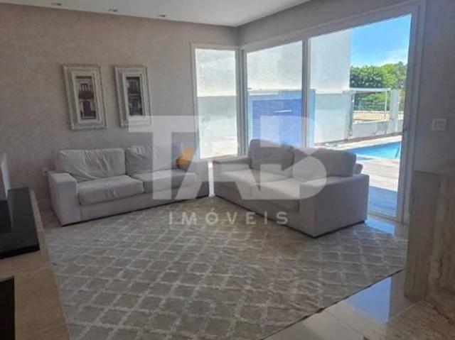 Casa / Sobrado em Condomínio para Locação em Balneário Camboriú/SC Barra
