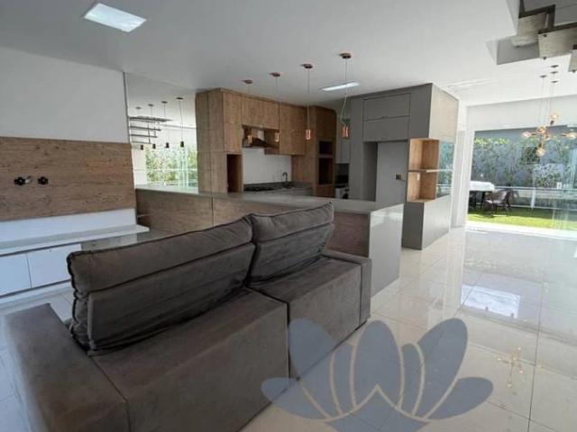 Casa / Sobrado em Condomínio para Locação em Balneário Camboriú/SC São Judas Tadeu 3 Quartos
