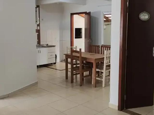 Casa / Sobrado em Condomínio para Locação em Balneário Piçarras/SC Itacolomi 3 Quartos