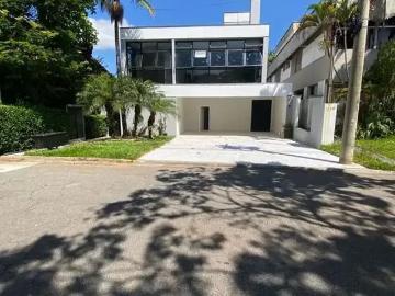 Casa para alugar em Praça das Gardênias - Garagem