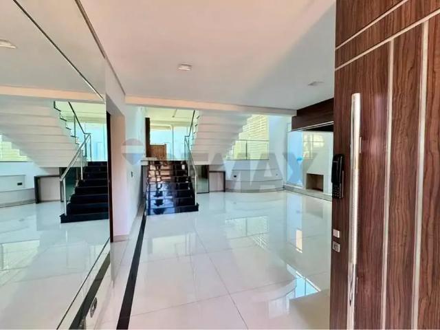 Casa / Sobrado em Condomínio para Locação em Barueri/SP Centro Comercial Jubran 4 Quartos