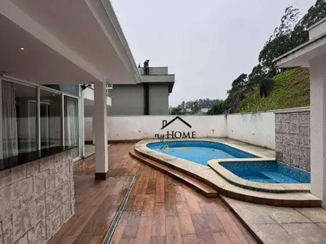 Casa / Sobrado em Condomínio para Locação em Barueri/SP Centro Comercial Jubran 4 Quartos