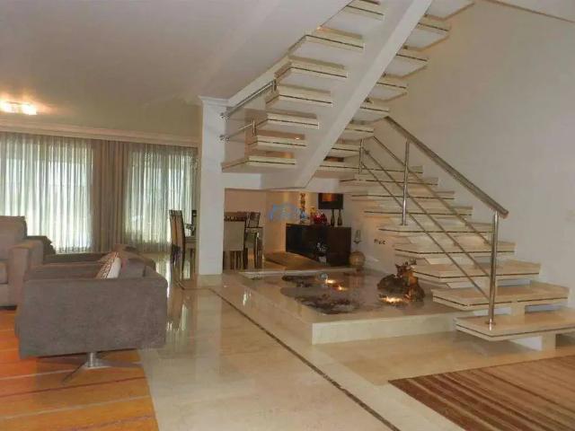 Casa / Sobrado em Condomínio para Locação em Barueri/SP Centro 5 Quartos