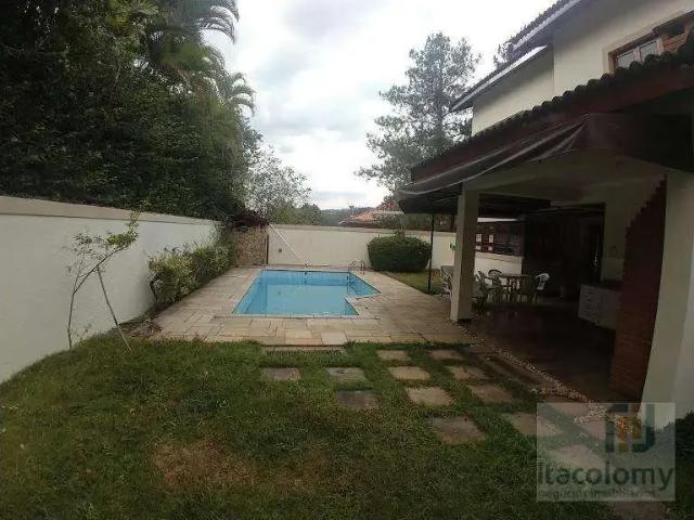 Casa / Sobrado em Condomínio para Locação em Barueri/SP Alphaville 4 Quartos