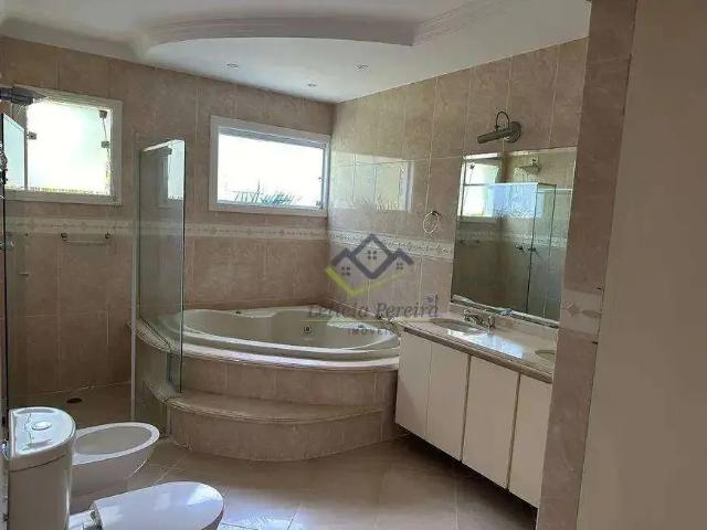 Casa / Sobrado em Condomínio para Locação em Barueri/SP Alphaville 4 Quartos