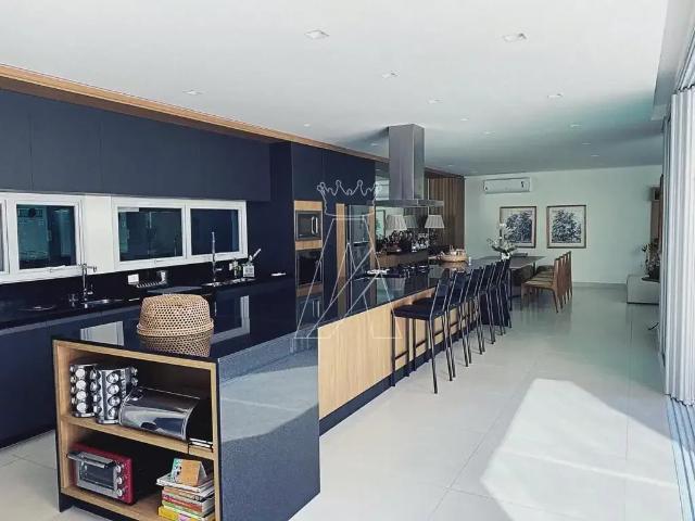 Casa / Sobrado em Condomínio para Locação em Barueri/SP Alphaville 4 Quartos