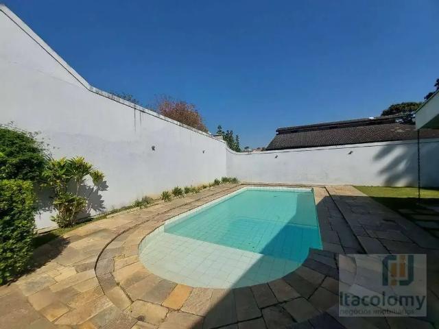 Casa / Sobrado em Condomínio para Locação em Barueri/SP Alphaville 4 Quartos
