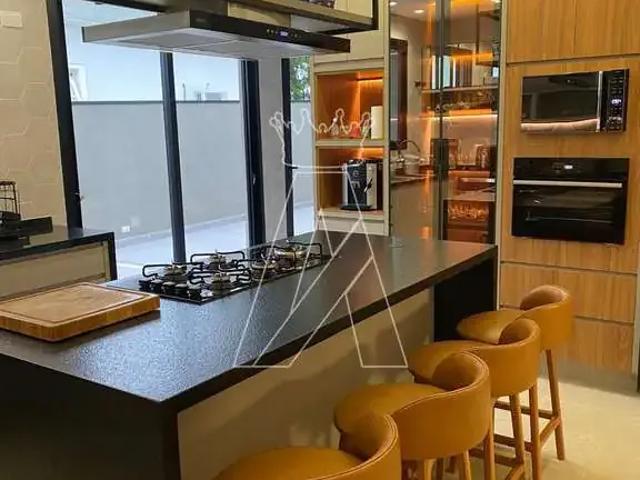 Casa / Sobrado em Condomínio para Locação em Barueri/SP Alphaville 4 Quartos
