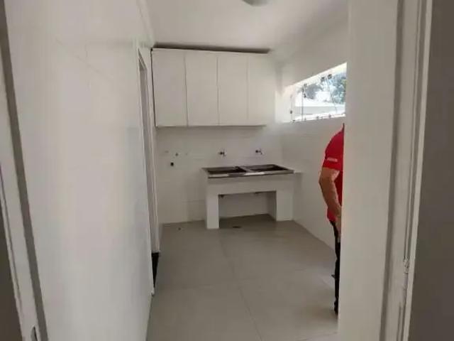 Casa / Sobrado em Condomínio para Locação em Barueri/SP Alphaville 4 Quartos